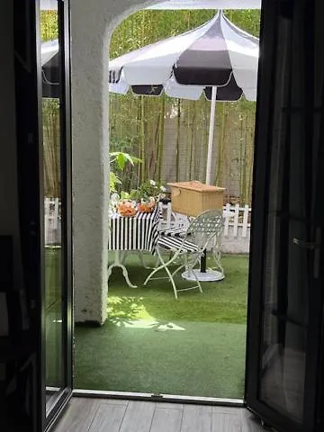 Bed & Breakfast Villa Romana Saint-Tropez