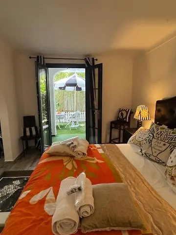 Villa Romana Saint-Tropez Bed & Breakfast