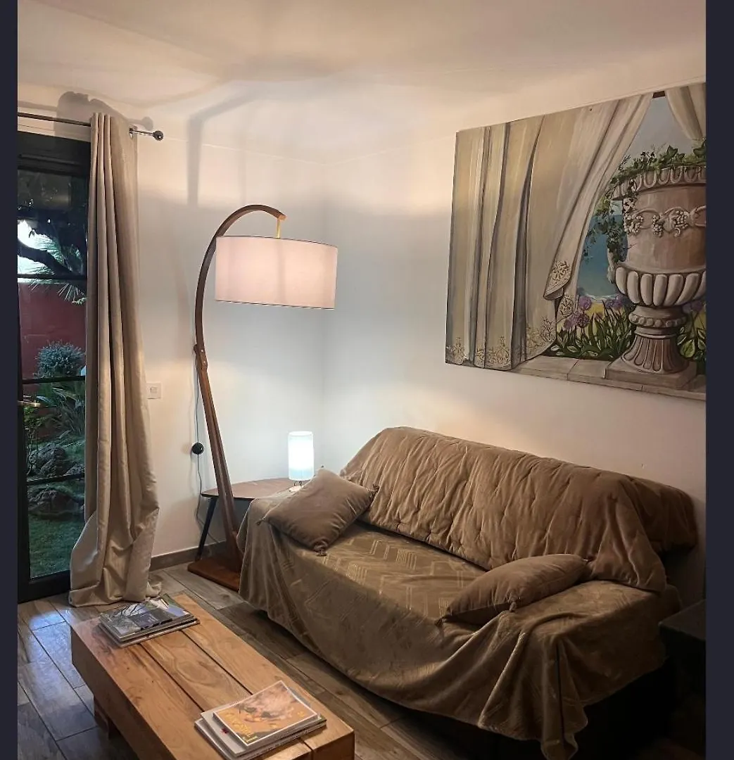 Villa Romana Saint-Tropez Bed & Breakfast