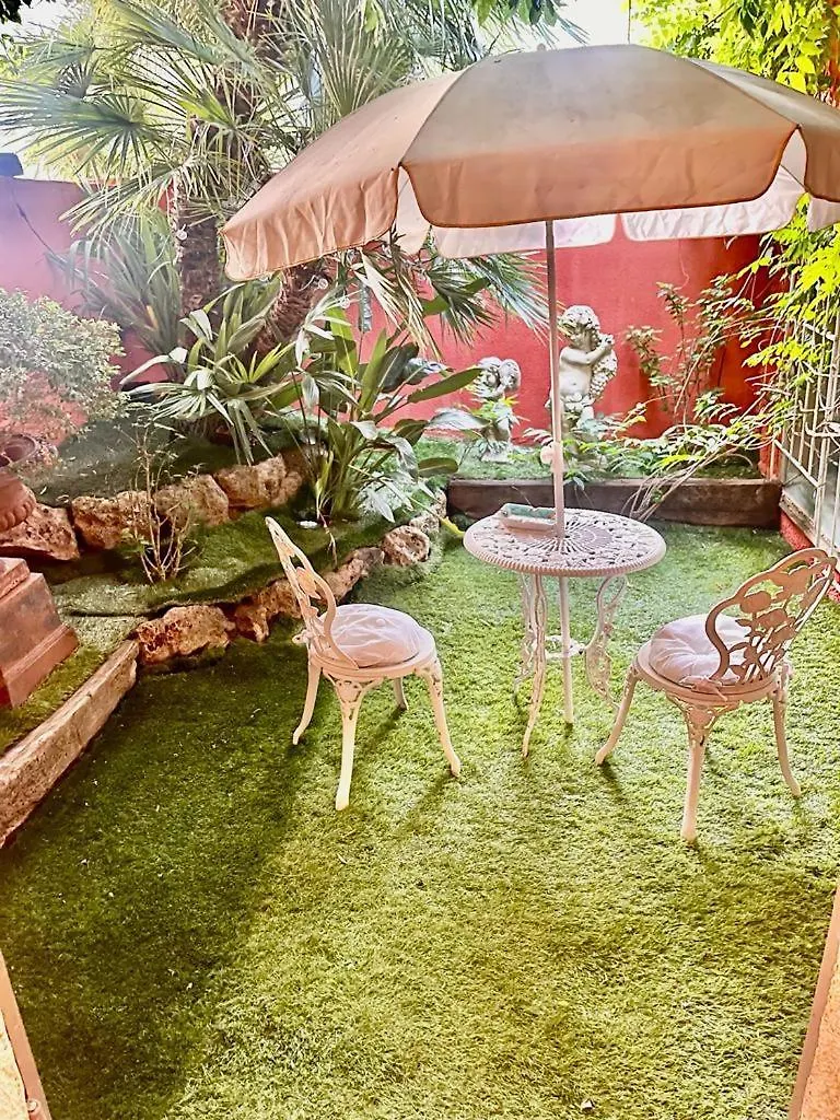 Bed & Breakfast Villa Romana Saint-Tropez